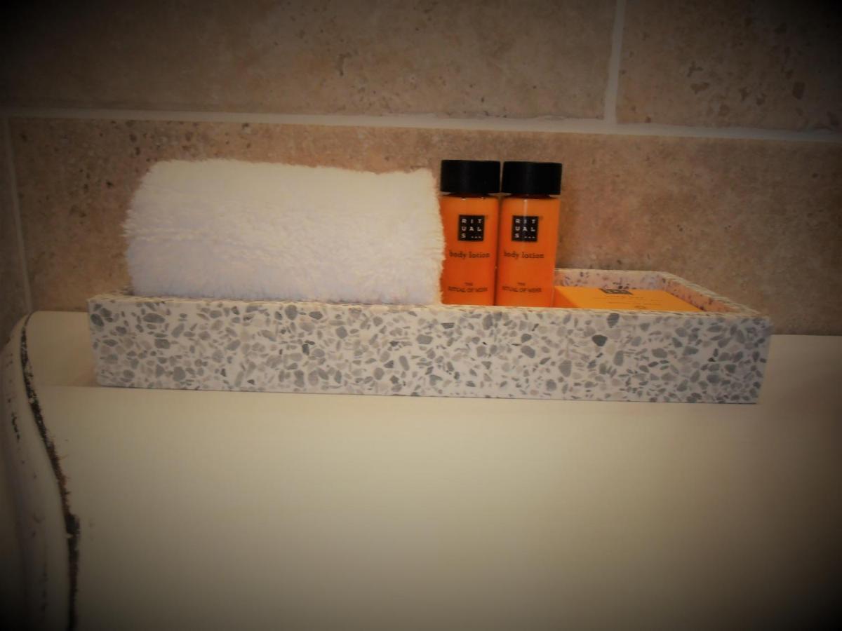 Rouffignac-de-Sigoules Manoir Le Coutureau Maisons D'Hotes מראה חיצוני תמונה